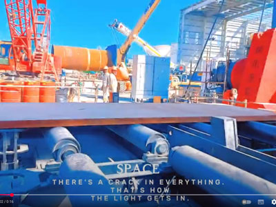 Máy cán tấm 3 cuộn thủy lực hoàn toàn tại UAE