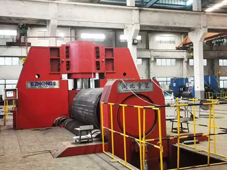 Kỹ thuật chính xác với Máy uốn tấm: Cung cấp năng lượng cho chế tạo kim loại hiện đại