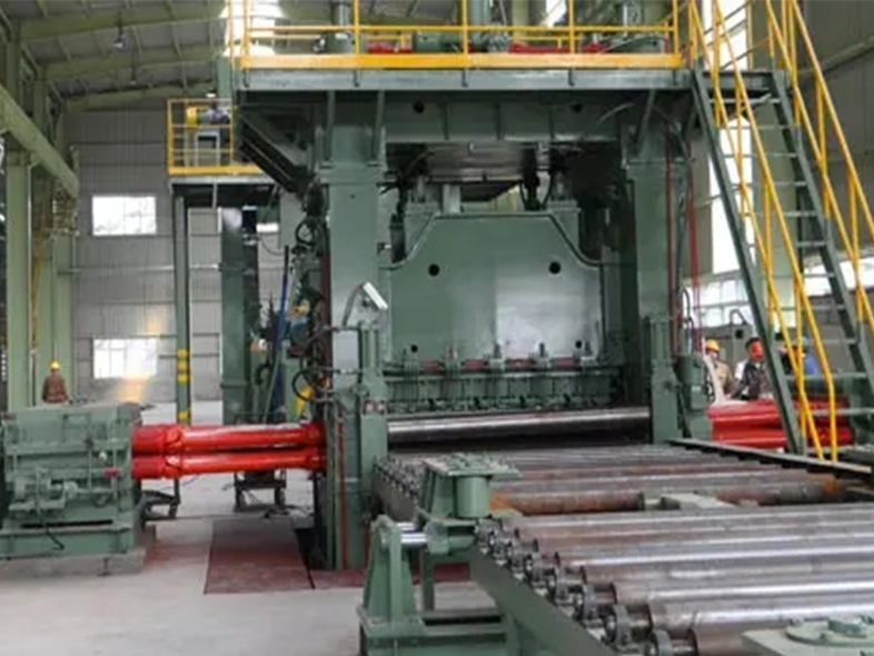 Tại sao máy san lấp mặt bằng con lăn mạnh như vậy?