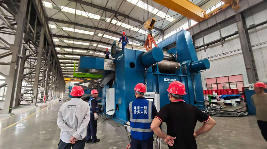 hubei-heavy-equipment-5200t-extra-large-plate-bending-machine-observation-1.jpg hubei-heavy-equipment-5200t-extra-large-plate-bending-machine-observation-1.jpg